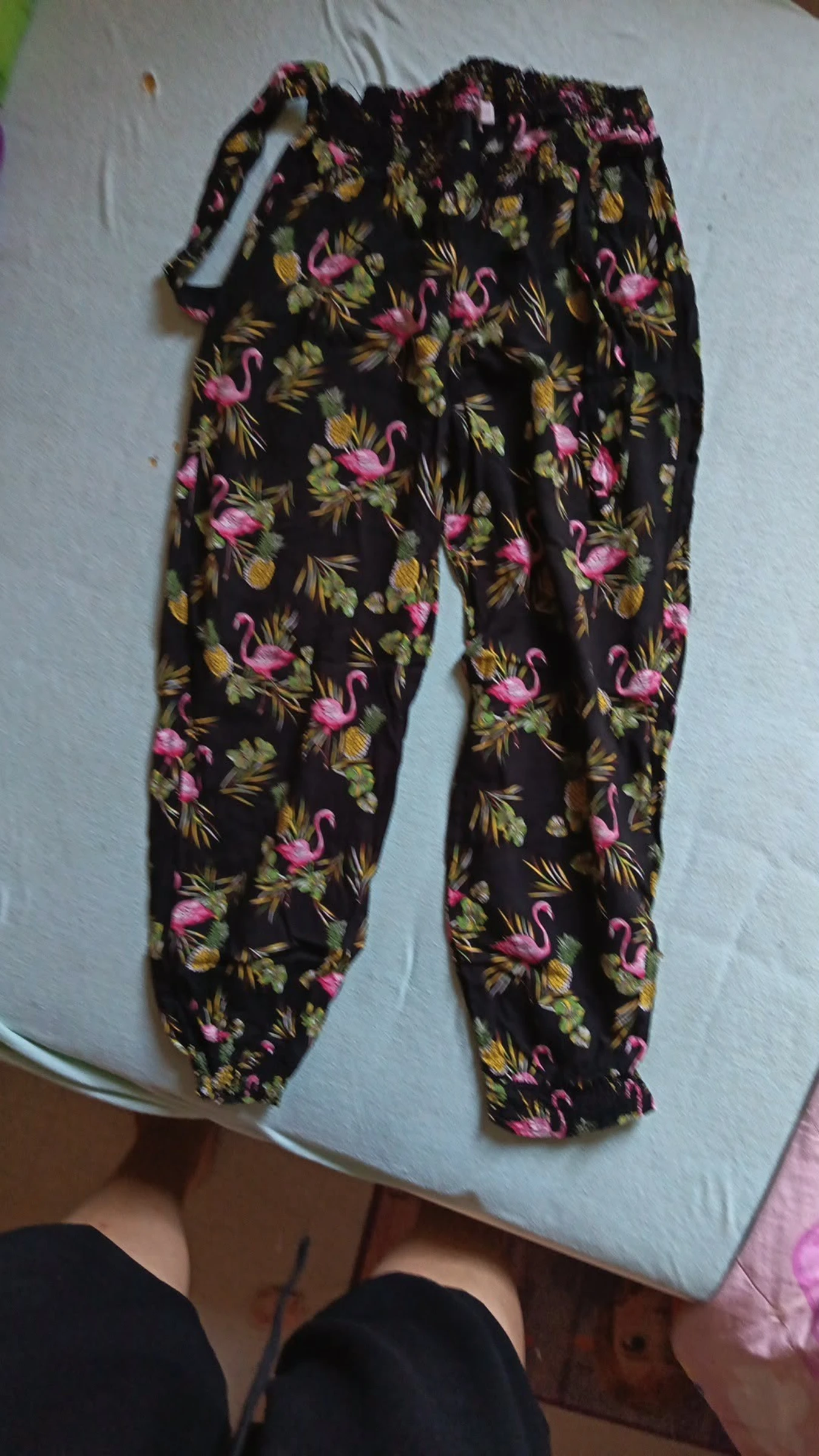 Girl's Lot – photo 2